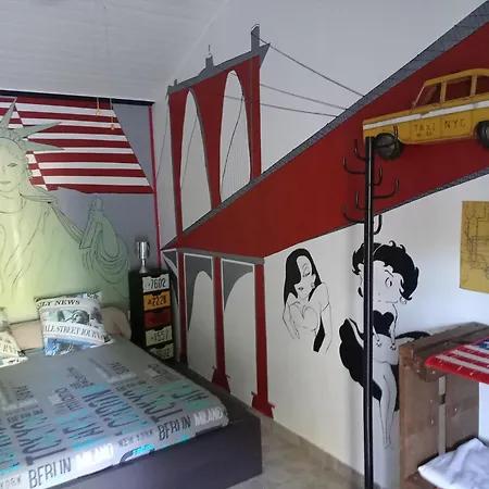 Homestay szállás Le Val Du Corsaire Petit Dej Compris, Piscine, Parking *