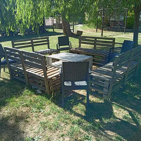 Le Val Du Corsaire Petit Dej Compris, Piscine, Parking *