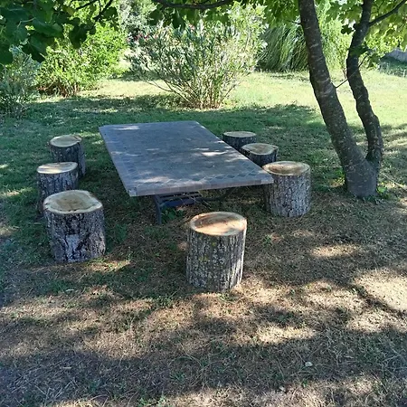 Le Val Du Pyrate Petit Dej Compris, Piscine, Parking *